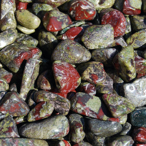 Dragon's Bloodstone Tumbled Stones, Small Crystal Set