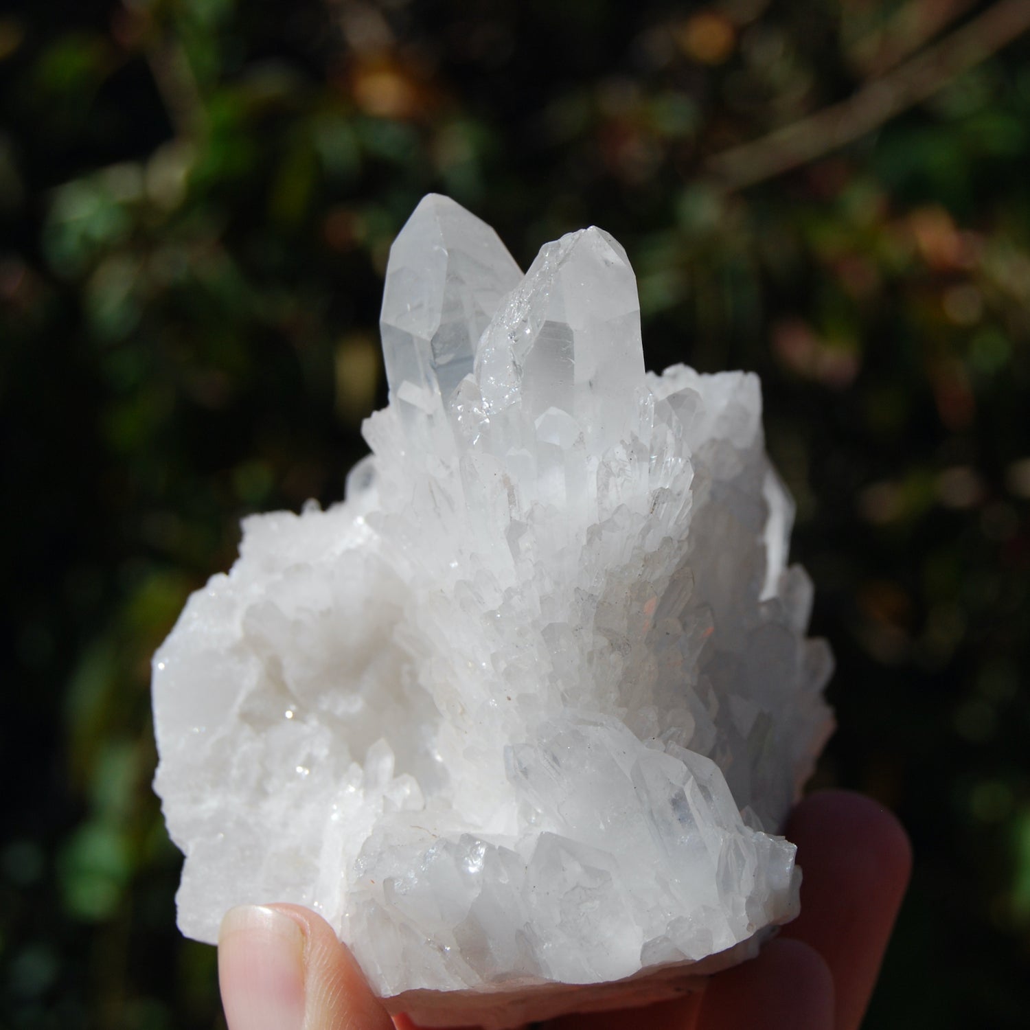 3.75in 358g Transmitter Sugar Quartz Crystal Cluster, Madagascar b1