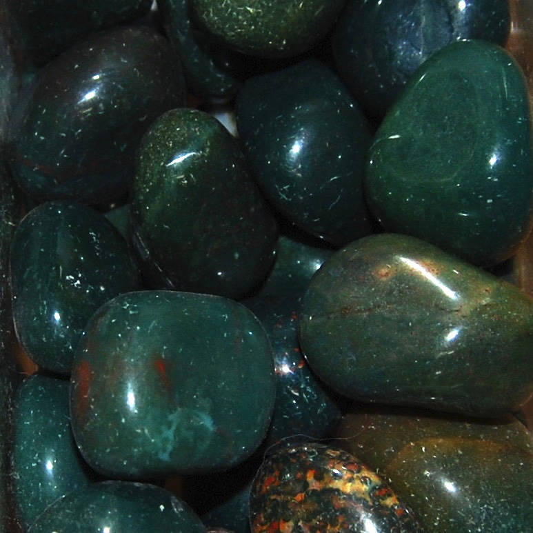 Bloodstone Tumbled Stones